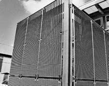 Shoeburyness_High_School_-_Vertical_cladding_-_Fixing_plates.jpg